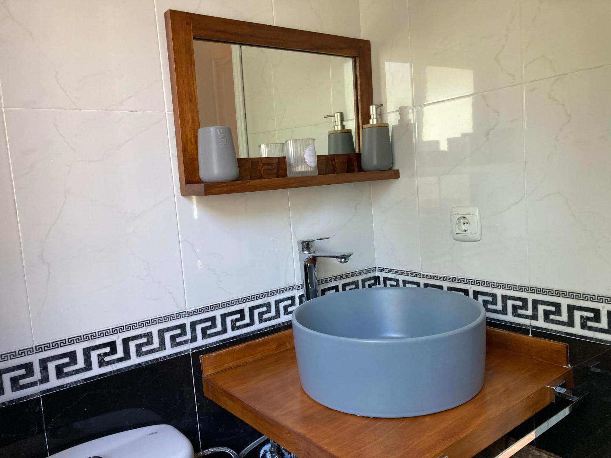 Acogedora Casa En Rinlo, En La Villa De Ribadeo Esterno foto
